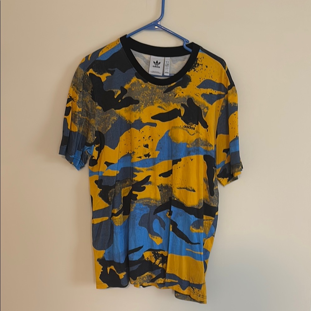 Adidas Men's Camouflage T-Shirt - Yellow and Blue